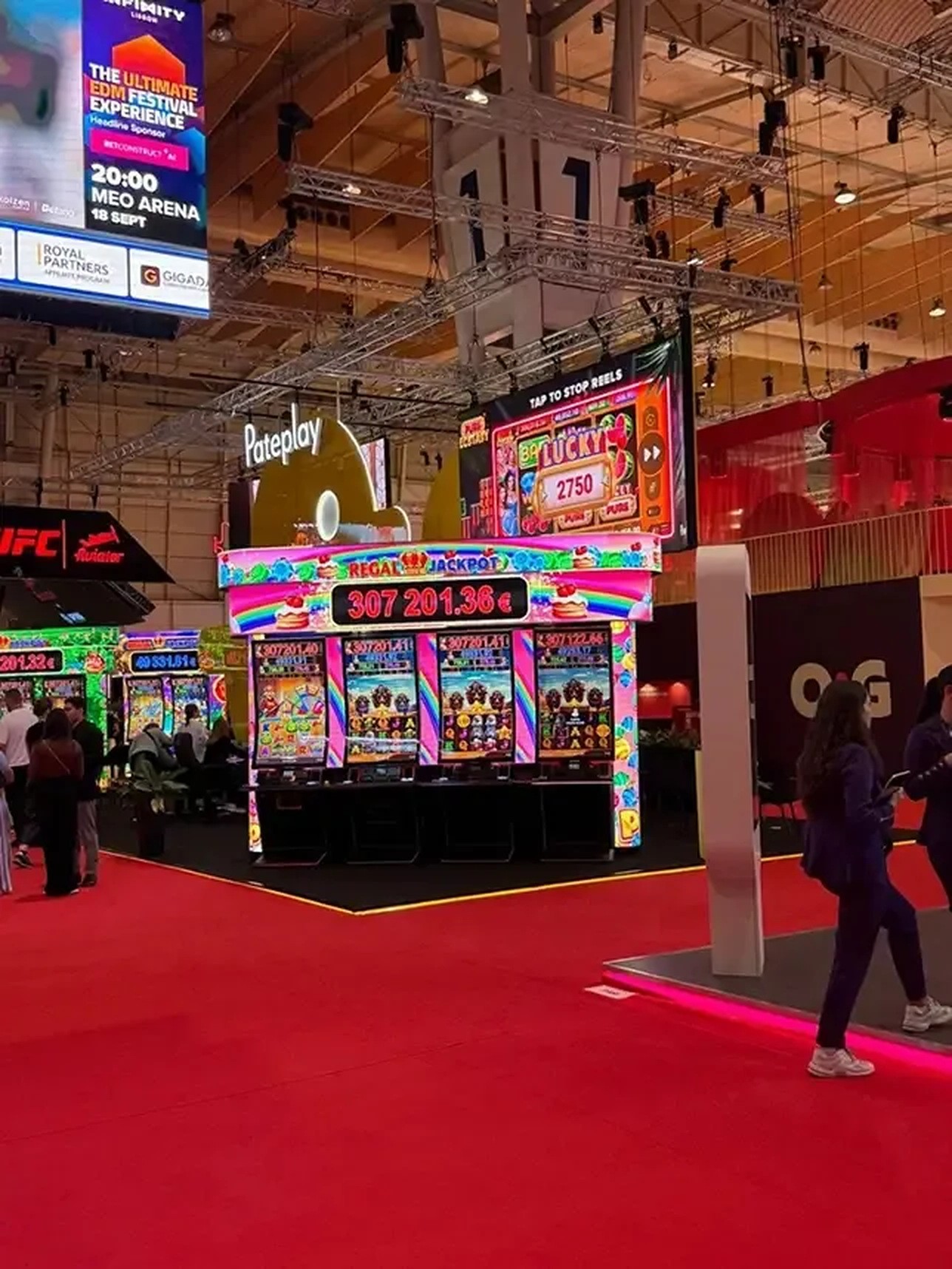 Expo floor, SBC Summit 2025